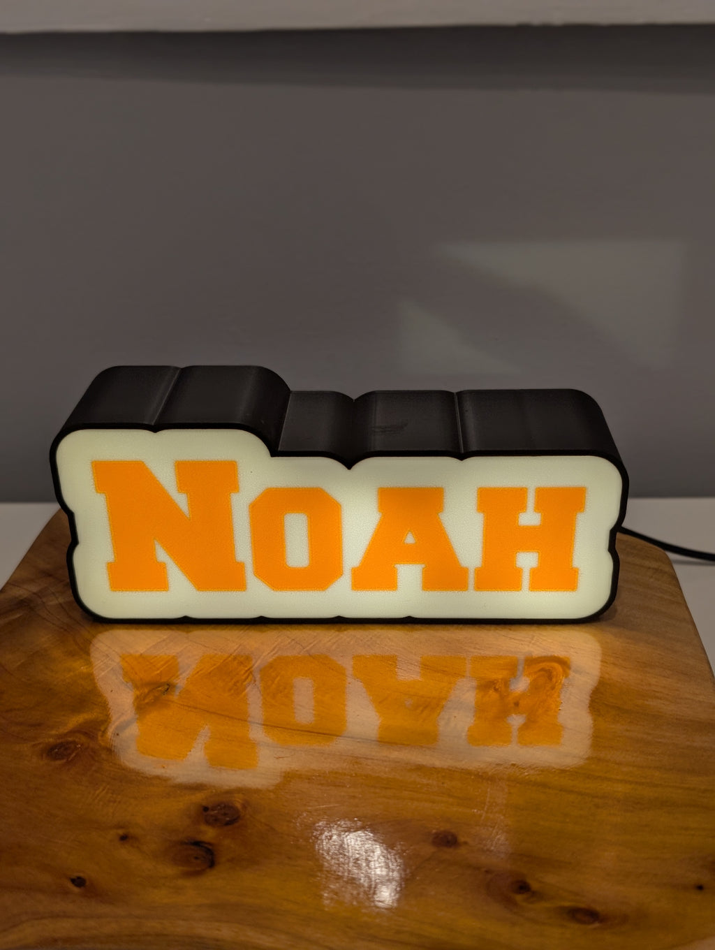 Personalised name lighbox